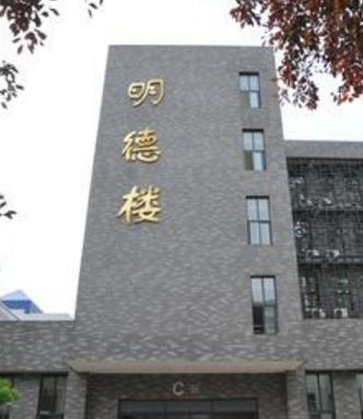 在甘設(shè)點(diǎn)組織藝術(shù)類專業(yè)?？济魅者M(jìn)行