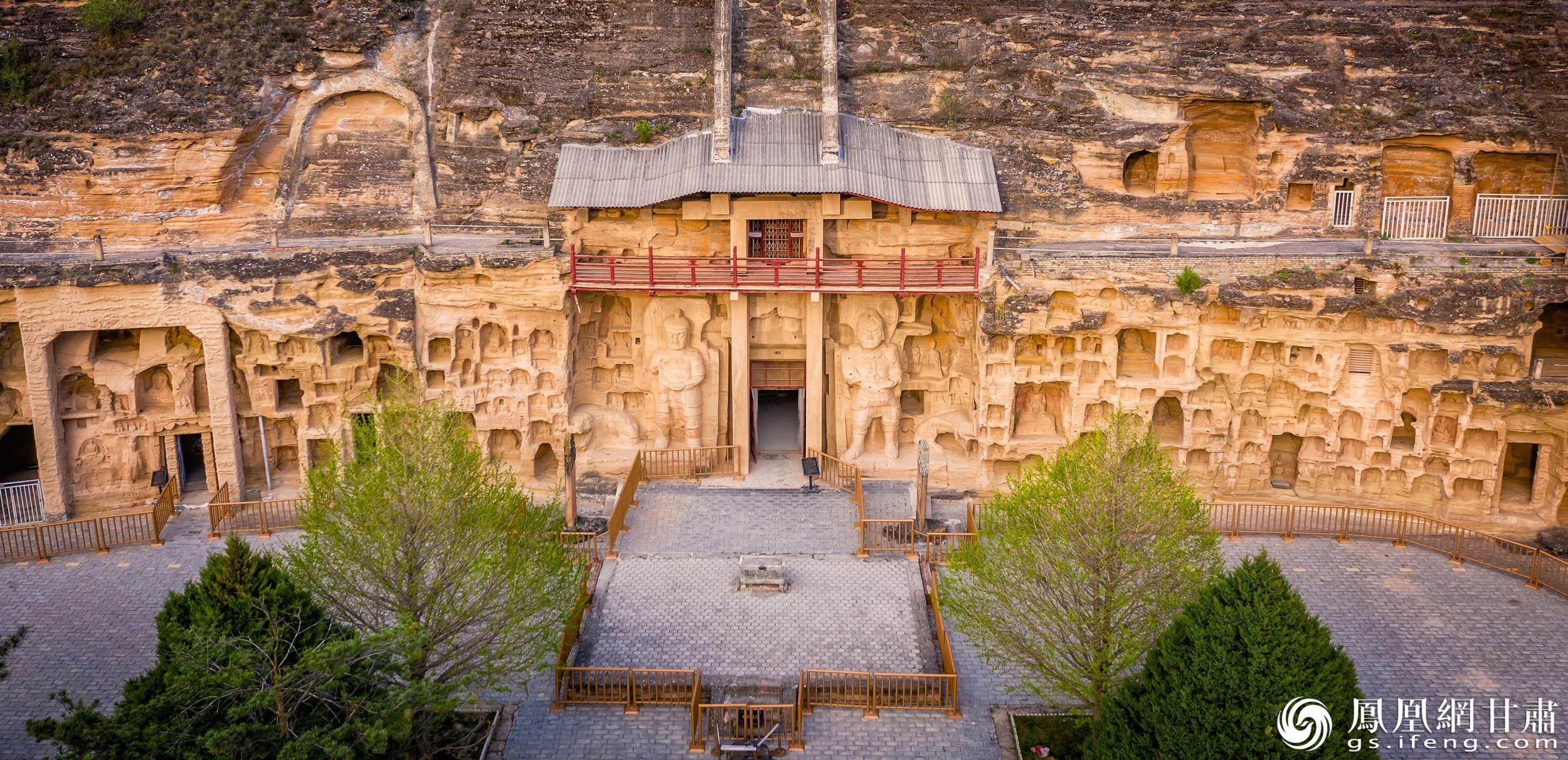 北石窟寺始建于北魏，經(jīng)多個朝代增修形成密集窟龕。北石窟寺文物保護研究所供圖