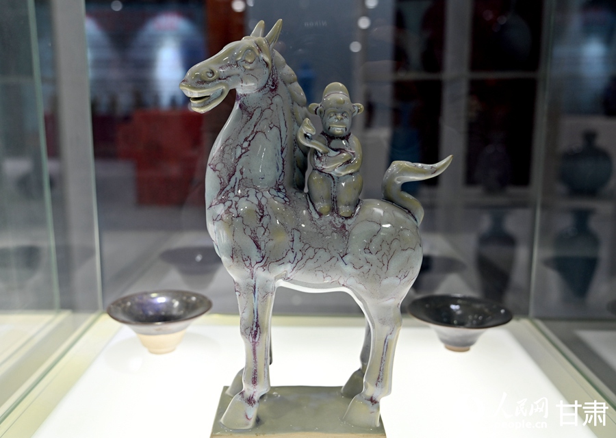 甘肅白銀:古瓷煥新引客來